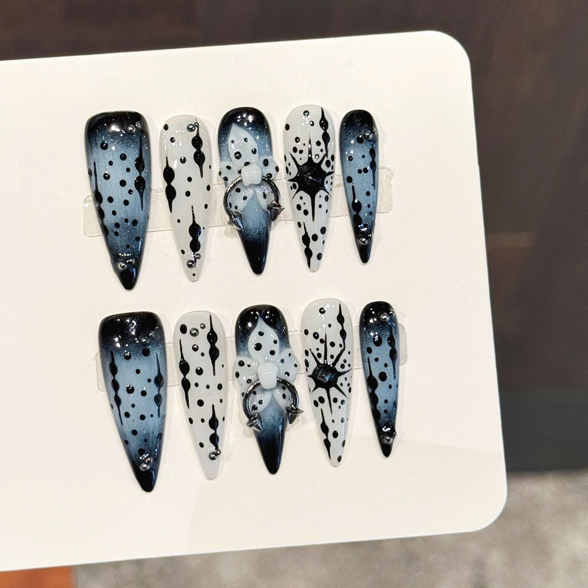 Pressed Flower Art - 10 stuks gradiëntinkt blauw handgemaakte kunstnagels